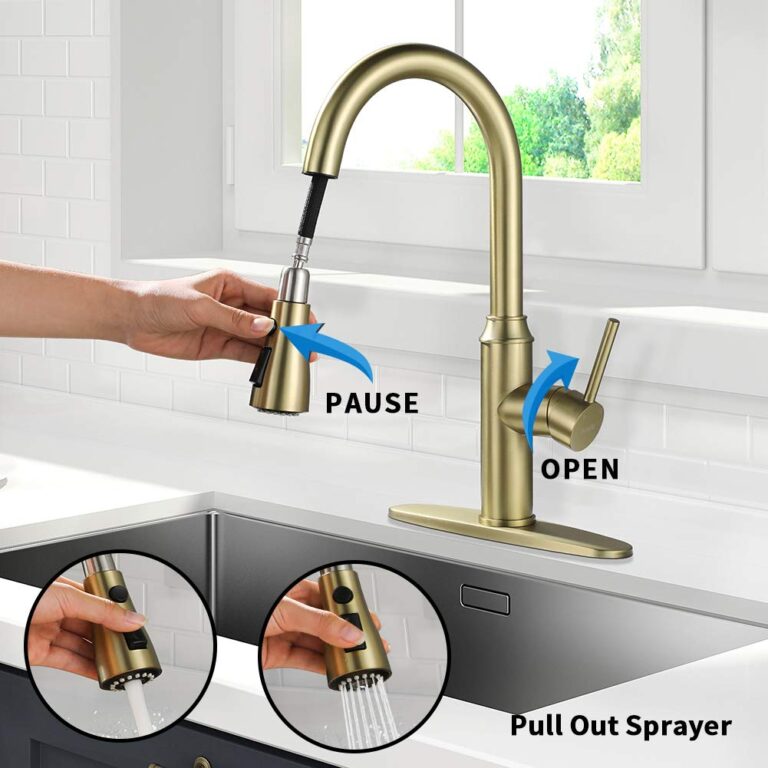 Gold Kitchen Faucet with Sprayer,Single Handle Kitchen Sink Faucet with